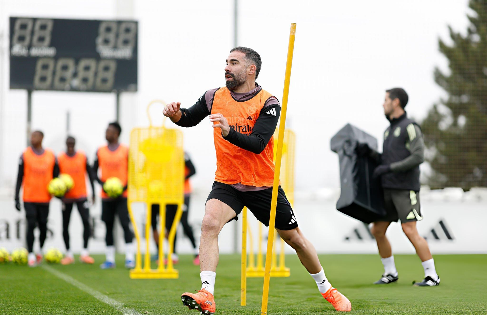 Carvajal Returns to Real Madrid Training Ahead of Spanish Super Cup