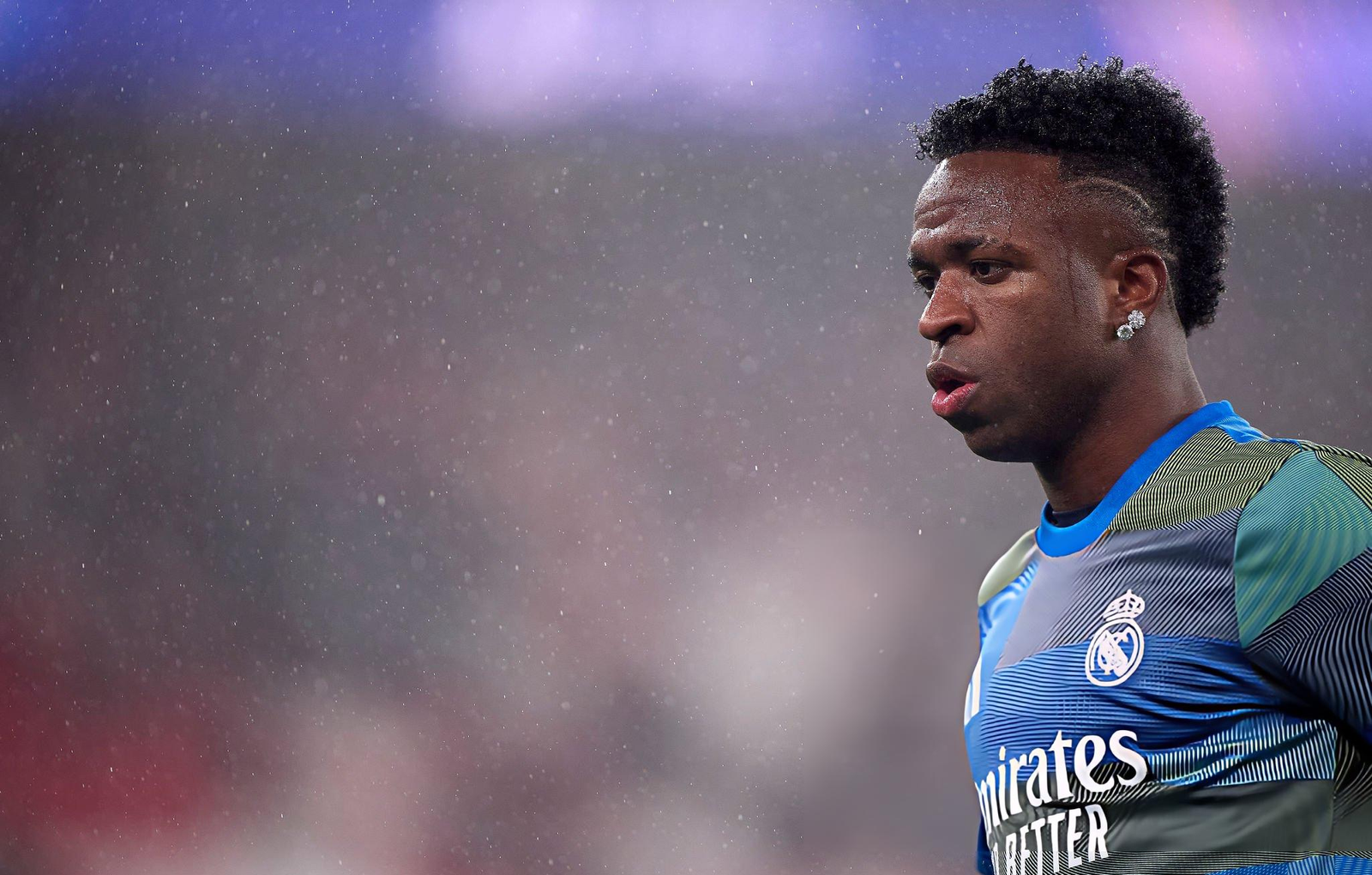 Vinicius Junior sets deadline for Real Madrid contract extension