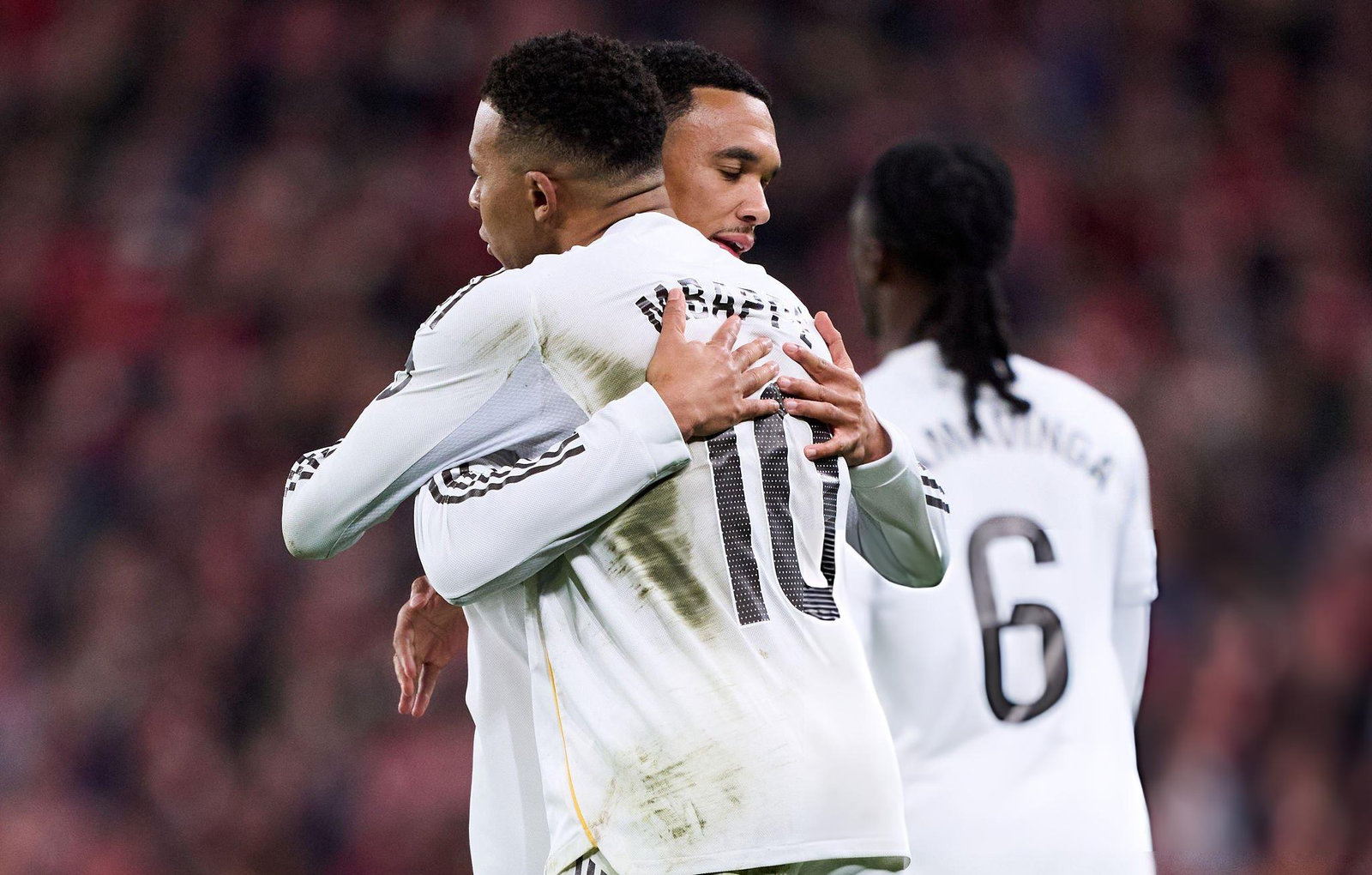 Arbeloa’s Defensive Crisis Finally Eases Ahead of Valencia