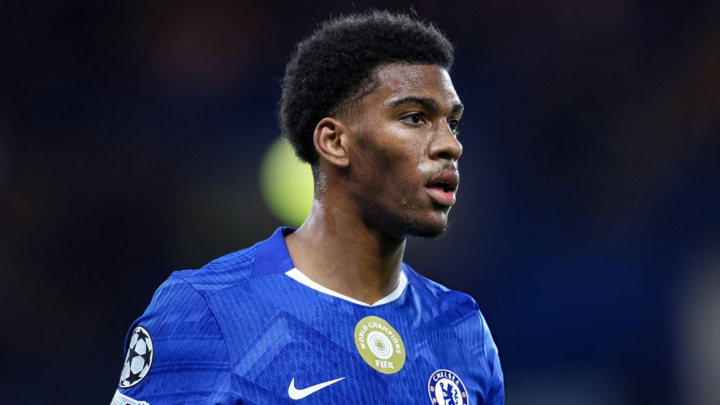 Real Madrid Set to Battle Liverpool for €25m Chelsea Defensive Prodigy