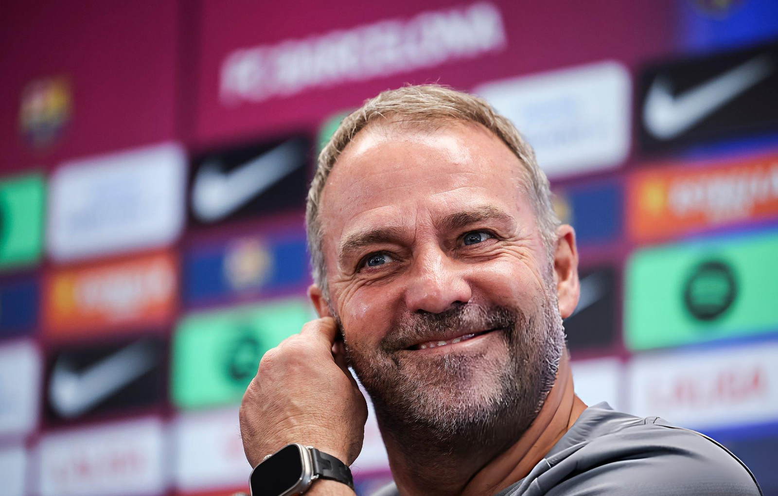 "I Won’t Be Watching": Hansi Flick Brushes Off Real Madrid’s Title-Deciding Clash 2 “I Won’t Be Watching”: Hansi Flick Brushes Off Real Madrid’s Title-Deciding Clash