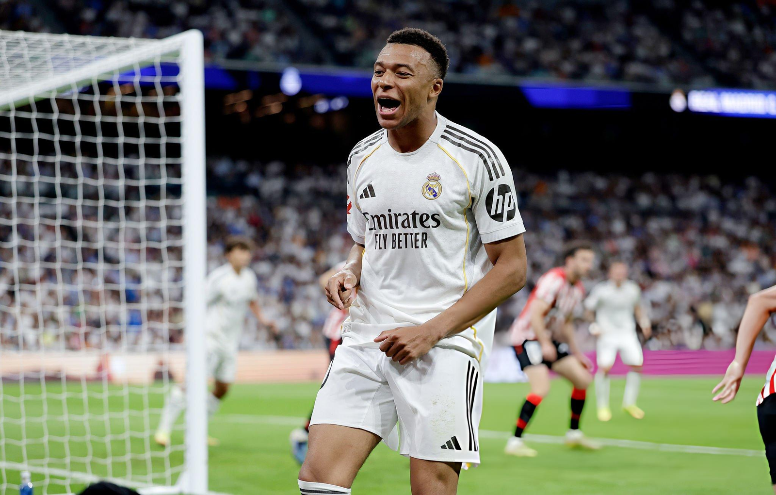 Madrid Win 4-2 in Arbeloa’s Finale; Carvajal Given Guard of Honor