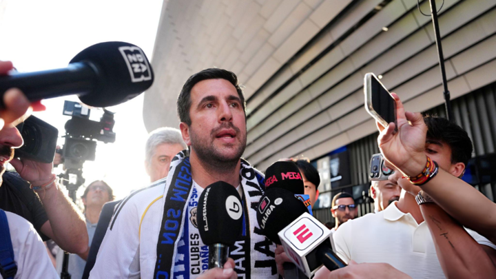 Enrique Riquelme Announces Presidential Bid to End Pérez Era