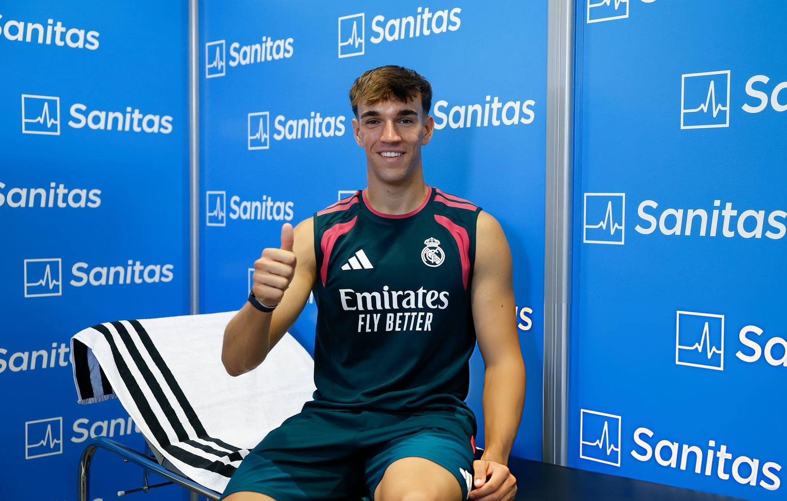 Carlos Espí Joins Real Madrid First-Team Training 1 Carlos Espí Joins Real Madrid First-Team Training