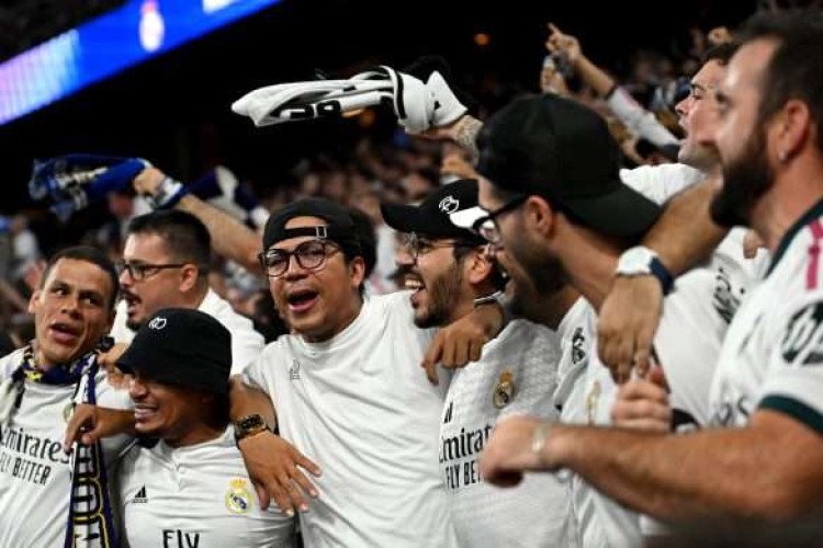 Bernabéu Turns on Players Despite 2-1 Win Over Inter 1 Bernabéu Turns on Players Despite 2-1 Win Over Inter