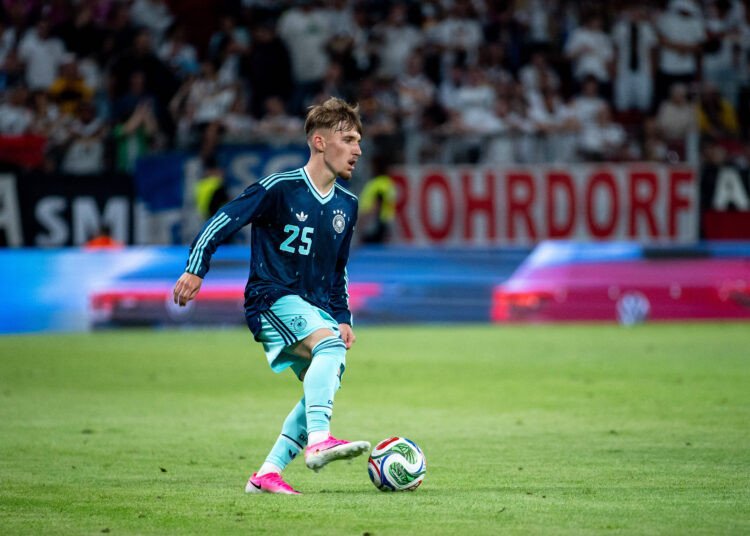 Real Madrid Eye €100M Bayern Teen Lennart Karl