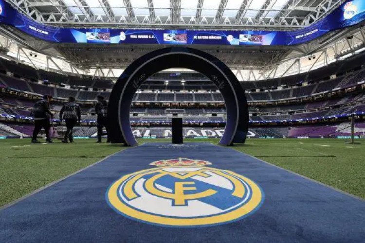 Sergio Martínez gets first Madrid senior call-up vs Betis