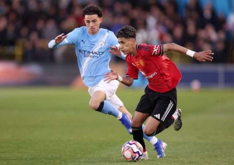JJ Gabriel Spotted in Spanish NT Gear — Real Madrid Hint?