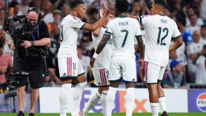 Premier League Clubs Circle Trent Alexander-Arnold in January