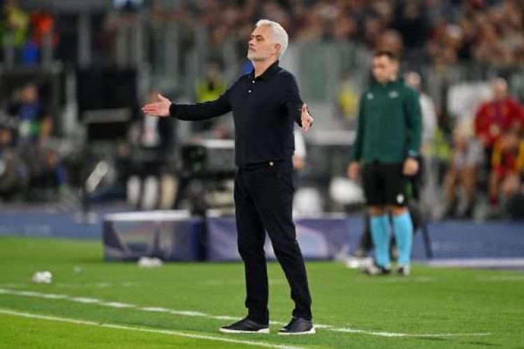 Mourinho Defends Courtois After Teammates Cost Him Clean Sheet 1 Mourinho Defends Courtois After Teammates Cost Him Clean Sheet
